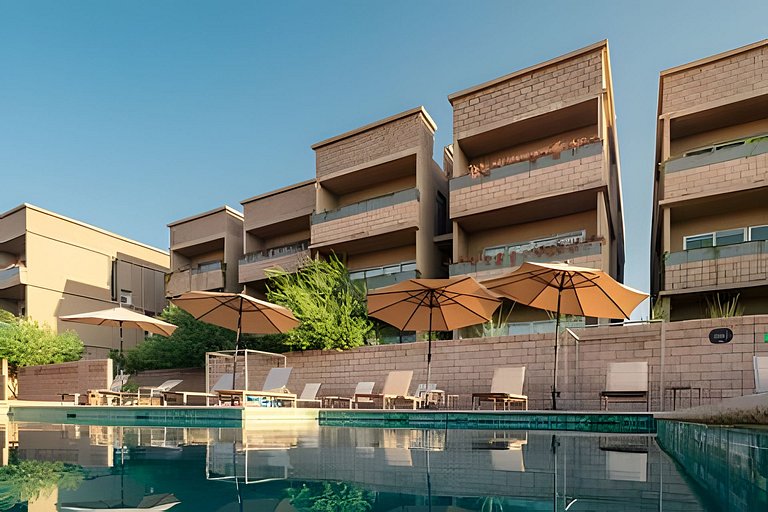 1 Bdrm Condo with Sea, Mtn and Pool view