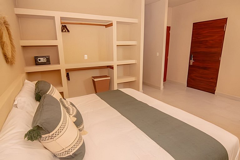 Depa 2 habitaciones, 2 baños Vista al Patio y Alberca