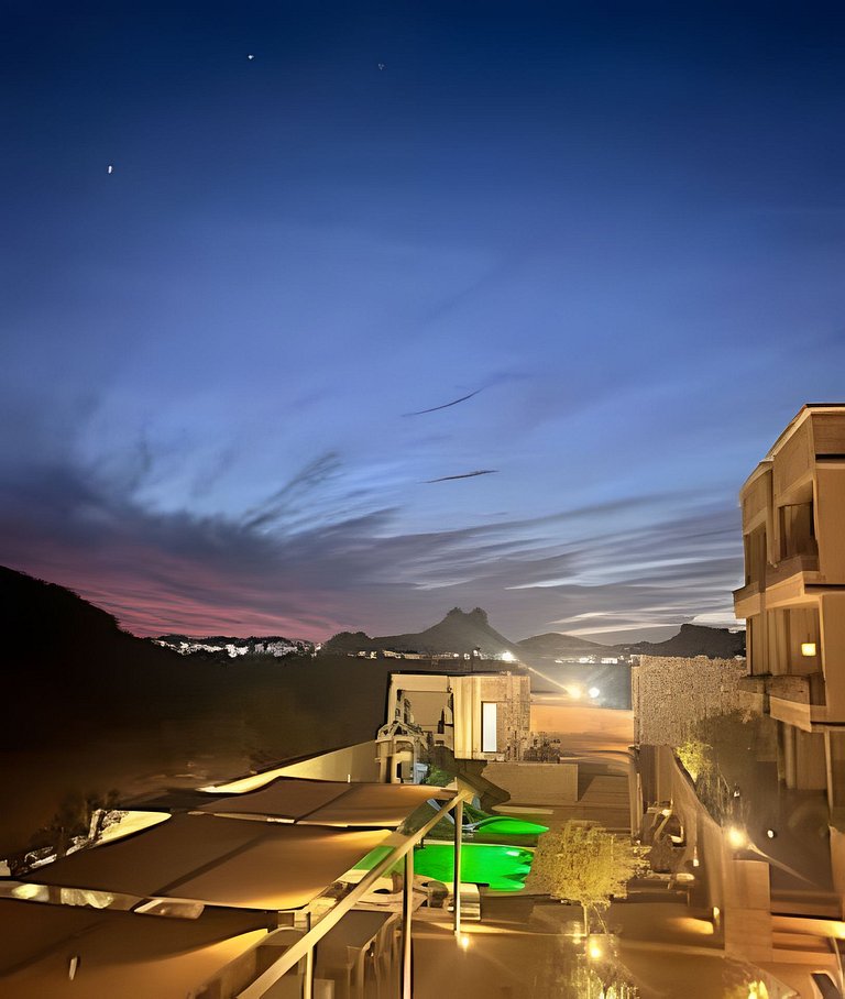 2 Bdrm Condo with Patio and Pool View